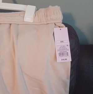 Sweat shorts, Tan, size XXL and Medium